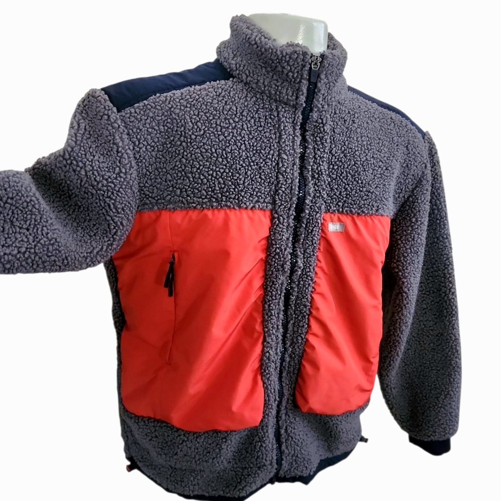 Figs Scrubs Selwyn Sherpa Jacket On-Shift Size Medium Heavy soft warm Full Zip - Picture 4 of 13